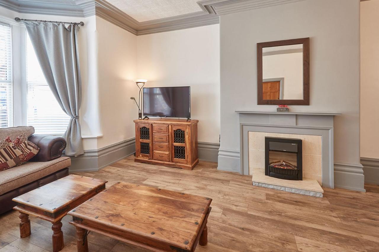 Host & Stay - Groveside Apartment Saltburn-by-the-Sea Exterior foto